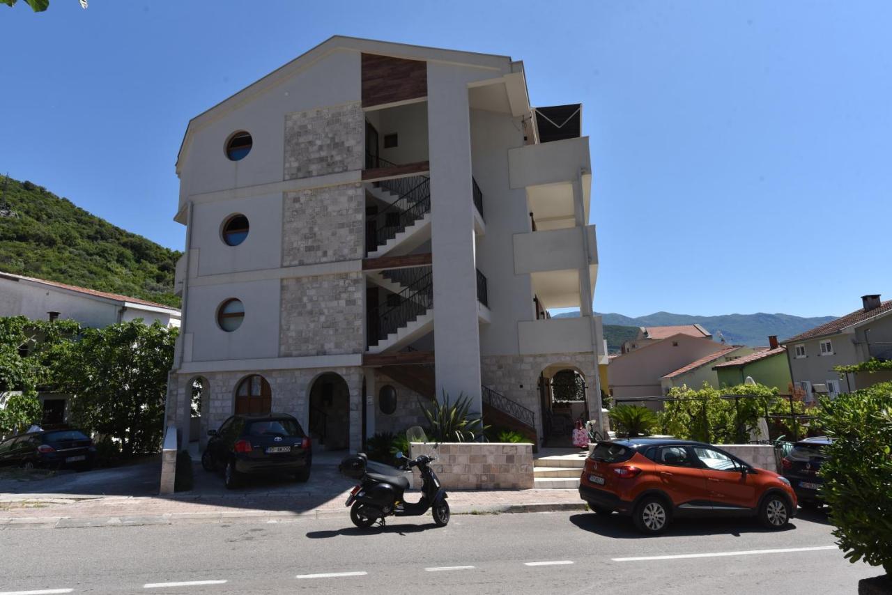 Buba Guest House Budva Eksteriør billede