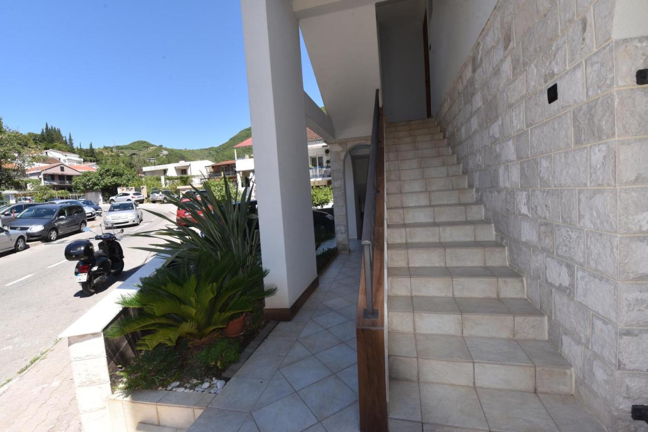 Buba Guest House Budva Eksteriør billede