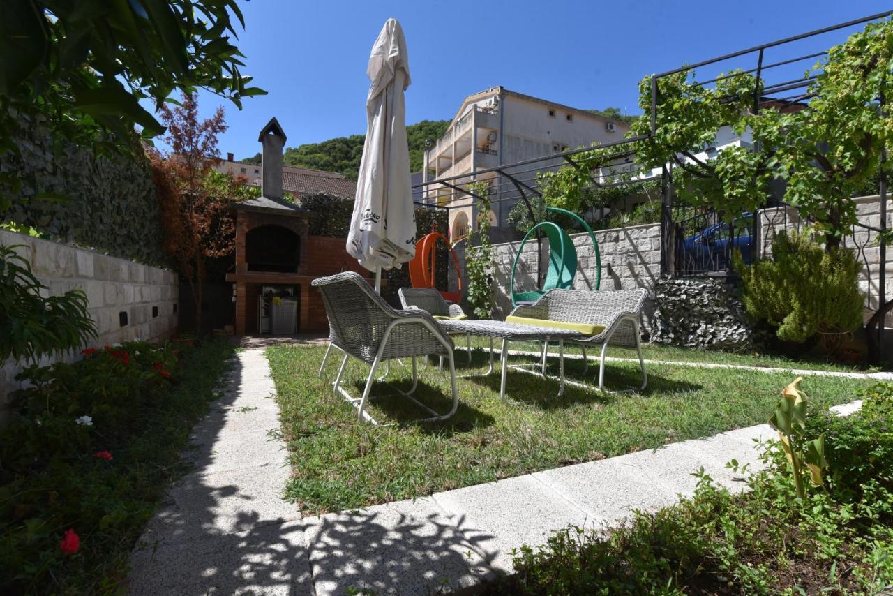 Buba Guest House Budva Eksteriør billede